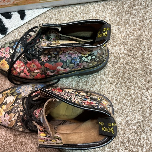 Dr. Martens Floral Patterned Combat Boots - Picture 2 of 8